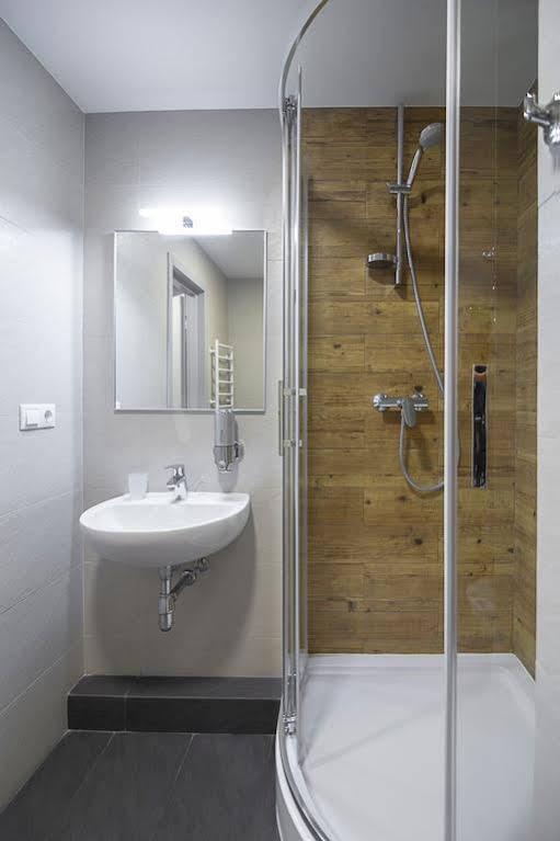 Favor Sport Hotel Kyiv Eksteriør billede