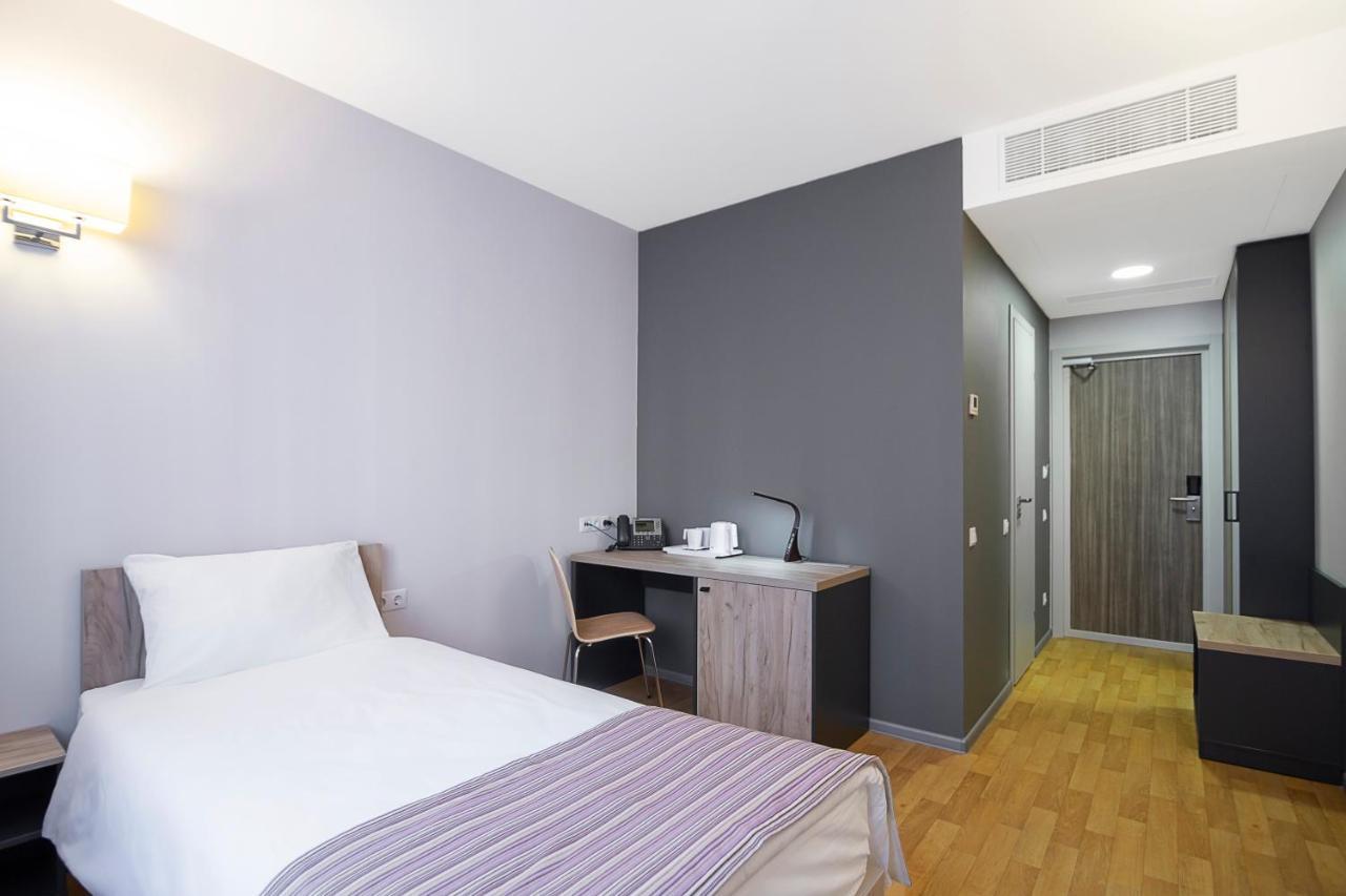 Favor Sport Hotel Kyiv Eksteriør billede