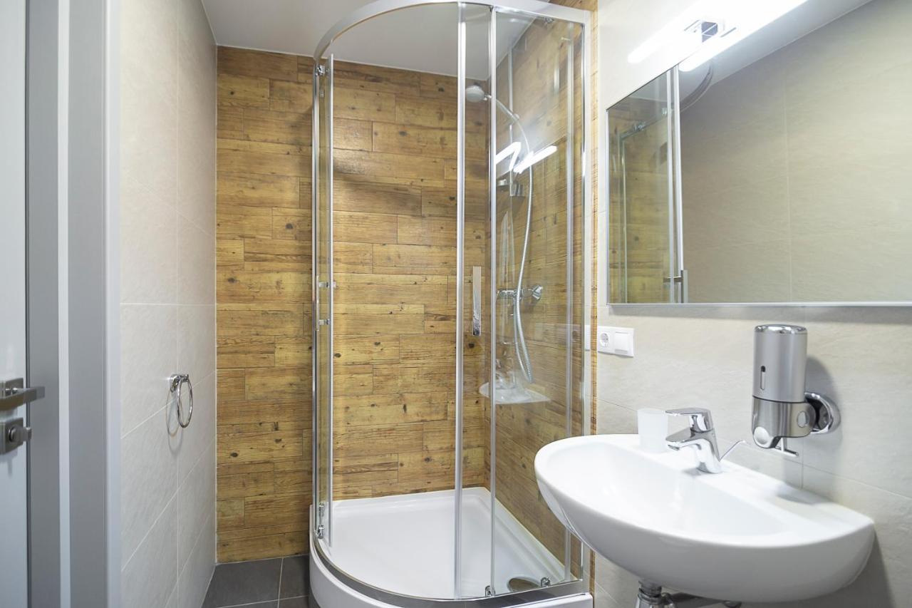 Favor Sport Hotel Kyiv Eksteriør billede